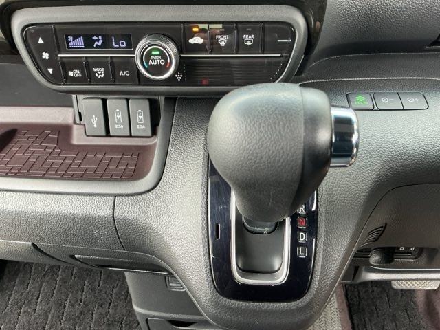 ホンダ Ｎ　ＢＯＸ カスタム ６６０ Ｇ Ｌ ホンダセンシング H29年 () 99