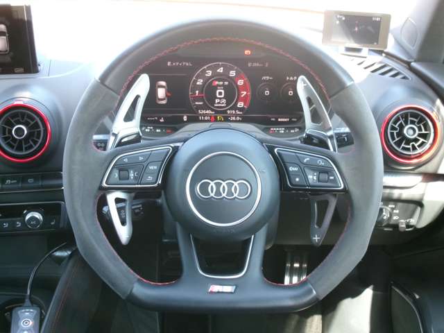 アウディ ＲＳ３　スポーツバック ２．５ ４ＷＤ H30年 () 99