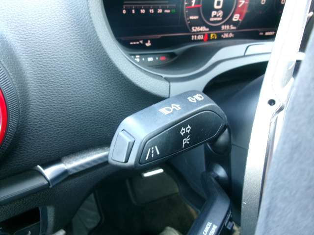 アウディ ＲＳ３　スポーツバック ２．５ ４ＷＤ H30年 () 99