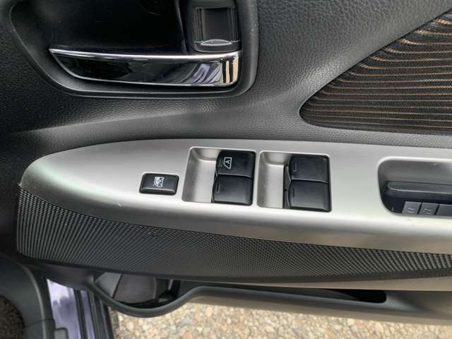 日産 デイズ ６６０ Ｘ ４ＷＤ H25年 () 99