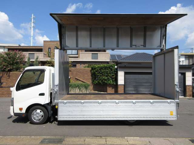 日野自動車 デュトロ アルミウイング ワイドロング ３．５Ｔ積載 ６速 H28年 () 99