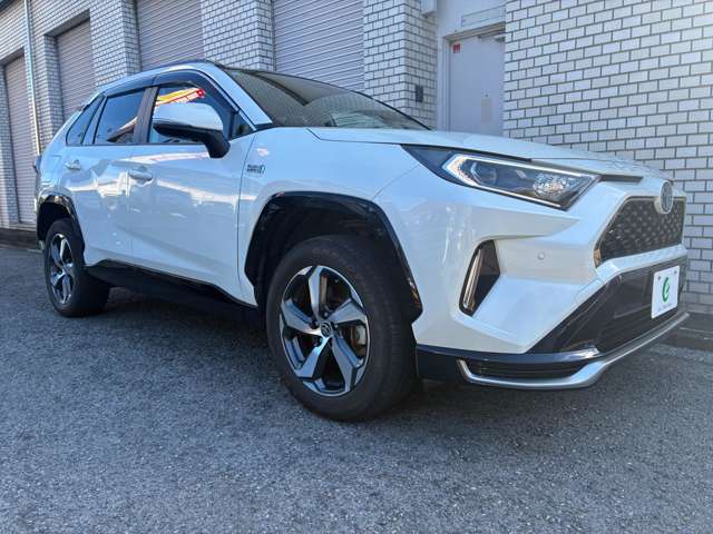 トヨタ ＲＡＶ４　ＰＨＶ ２．５ Ｇ Ｚ Ｅ－ＦＯＵＲ ４ＷＤ R3年 (近畿) 99