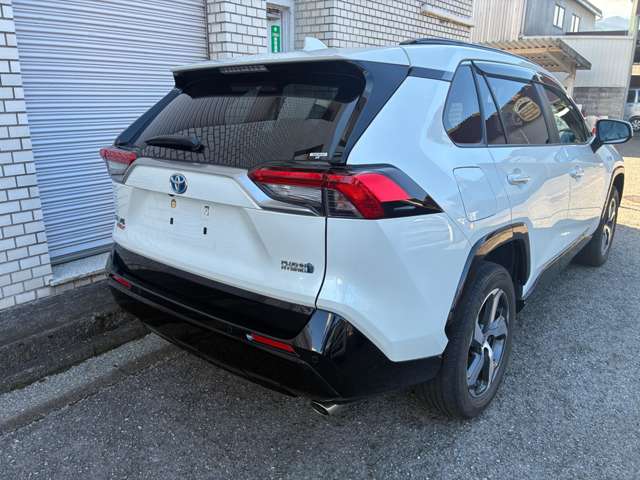 トヨタ ＲＡＶ４　ＰＨＶ ２．５ Ｇ Ｚ Ｅ－ＦＯＵＲ ４ＷＤ R3年 (近畿) 99