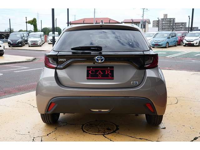 トヨタ ヤリス １．５ ハイブリッド Ｘ R3年 (関東) 99