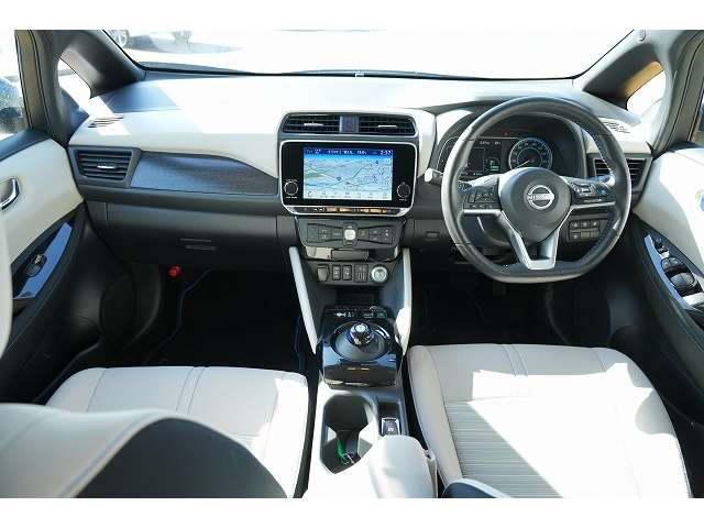 日産 リーフ Ｘ　Ｖセレクション R4年 (関東) 99