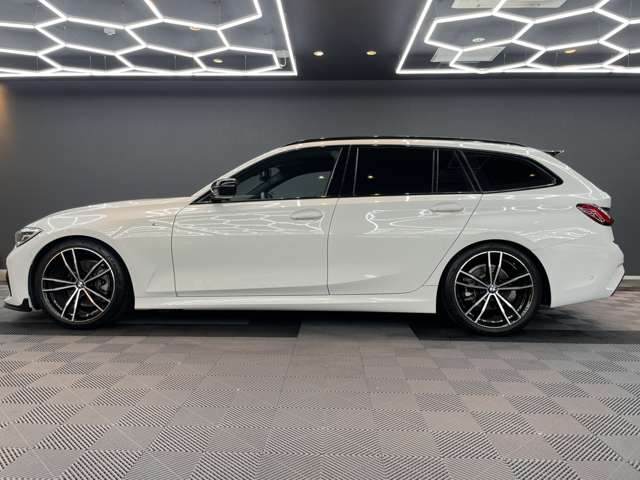 ＢＭＷ ３シリーズ ３２０Ｄ Ｘドライブ Ｍスポーツ ディーゼルターボ ４ＷＤ R2年 () 99
