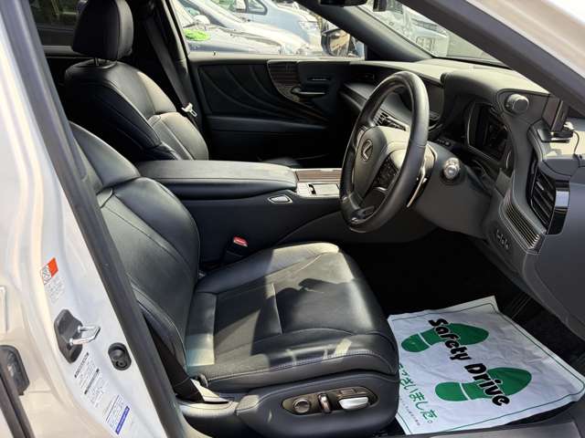 レクサス ＬＳ５００ Ｉパッケージ R1年 (関東) 99