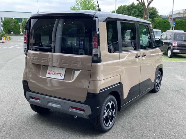 三菱 デリカ　ミニ ６６０ Ｇ プレミアム R8年 () 99