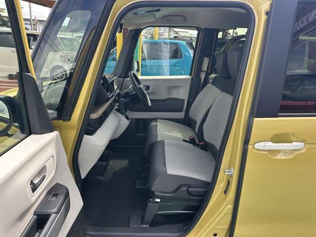 ホンダ Ｎ　ＢＯＸ ６６０ ファッションスタイル ２トーン R8年 (東海) 99