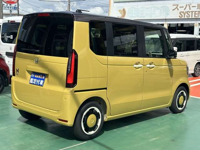 ホンダ Ｎ　ＢＯＸ ６６０ ファッションスタイル ２トーン R8年 (東海) 99