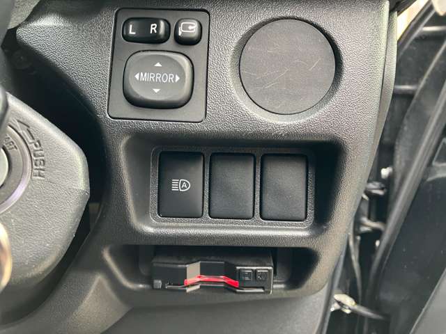 トヨタ ハイエースバン ２．８ スーパーＧＬ ロング ディーゼルターボ ４ＷＤ R1年 (甲信越・北陸) 99