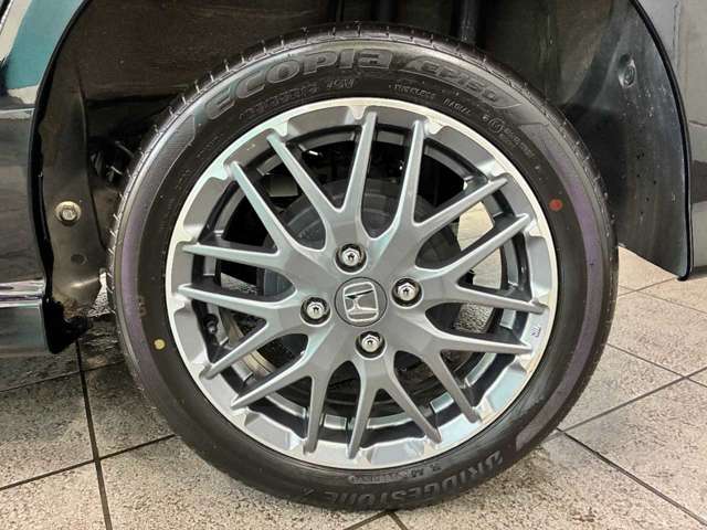 ホンダ Ｎ　ＢＯＸ カスタム ６６０ ターボ ４ＷＤ R6年 (北海道) 99