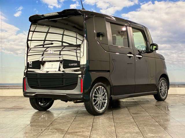 ホンダ Ｎ　ＢＯＸ カスタム ６６０ ターボ ４ＷＤ R6年 (北海道) 99