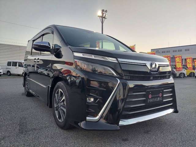 トヨタ ヴォクシー ２．０ ＺＳ 煌ＩＩ R1年 (九州・沖縄) 99