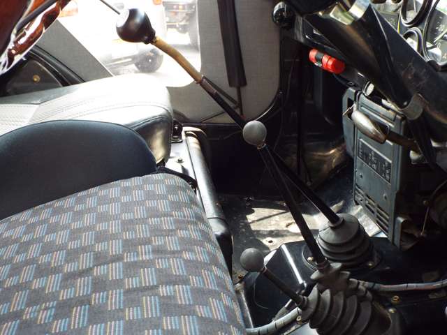 三菱 ジープ ２．７ ディーゼルターボ ４ＷＤ H7年 (近畿) 99