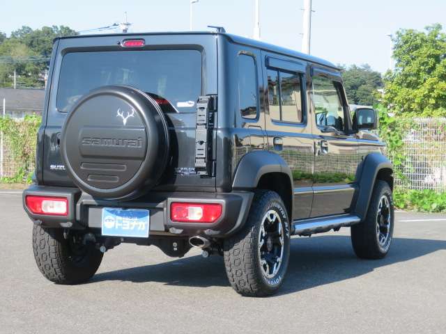 スズキ ジムニー　ノマド １．５ ＦＣ ４ＷＤ R7年 () 99