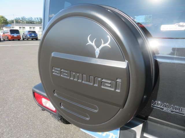 スズキ ジムニー　ノマド １．５ ＦＣ ４ＷＤ R7年 () 99