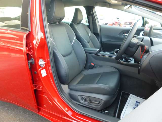 トヨタ プリウスＰＨＶ ２．０ プラグインハイブリッド Ｚ R6年 () 99