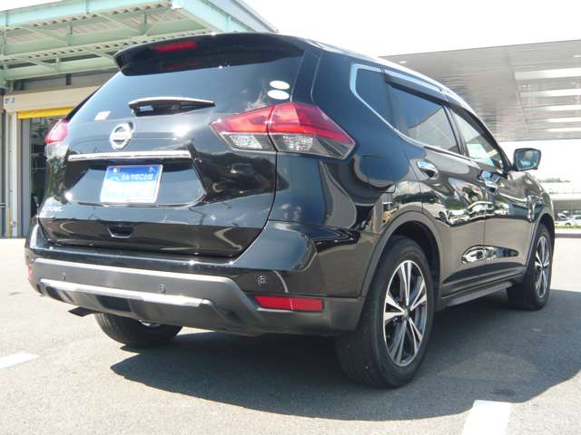 日産 エクストレイル ２．０ ２０ＸＩ ２列車 ４ＷＤ H30年 (関東) 99
