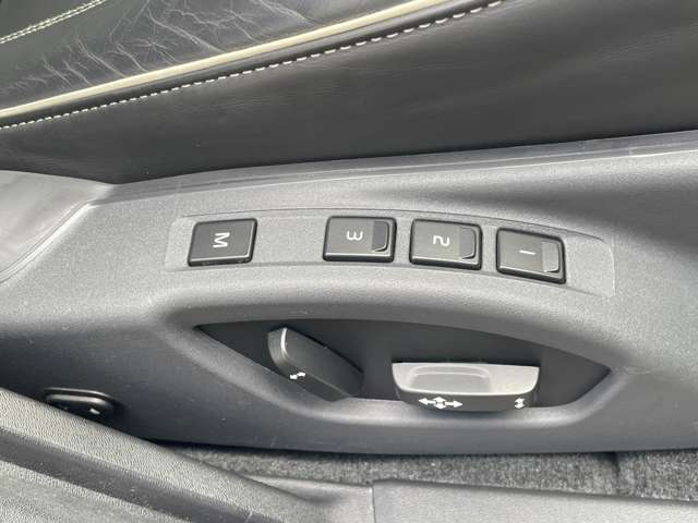 ボルボ Ｖ６０ Ｄ４ Ｒデザイン ディーゼルターボ H28年 (関東) 99