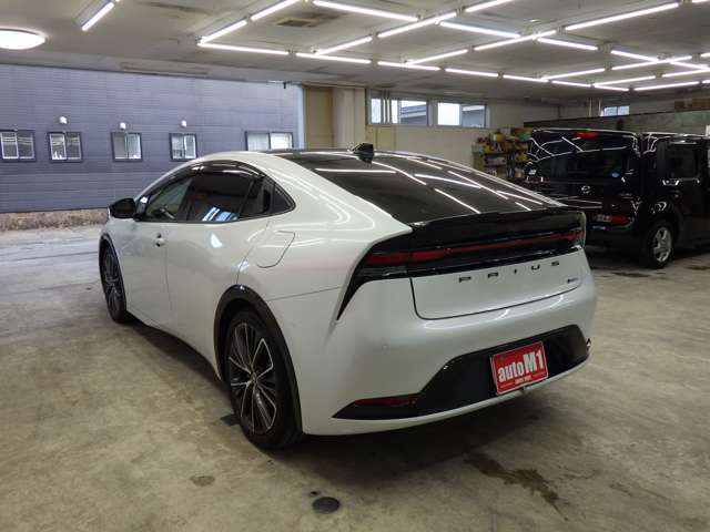 トヨタ プリウス ２．０ Ｚ Ｅ－ＦＯＵＲ ４ＷＤ R8年 () 99