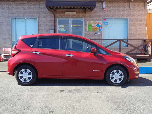 日産 ノート １．２ Ｅ－ＰＯＷＥＲ Ｘ H28年 (関東) 99