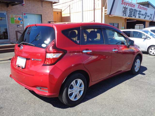 日産 ノート １．２ Ｅ－ＰＯＷＥＲ Ｘ H28年 (関東) 99