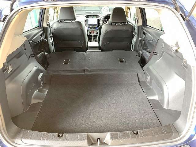 スバル インプレッサスポーツ ２．０ Ｉ－Ｌ アイサイト ４ＷＤ H29年 (関東) 99