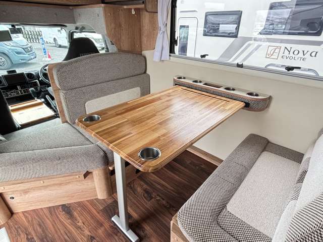 トヨタ カムロード ナッツＲＶ R5年 (関東) 99