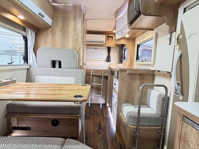 トヨタ カムロード ナッツＲＶ R5年 (関東) 99