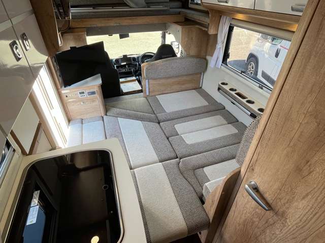 トヨタ カムロード ナッツＲＶ R5年 (関東) 99
