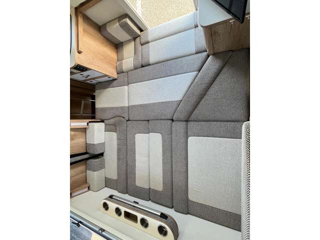 トヨタ カムロード ナッツＲＶ R5年 (関東) 99