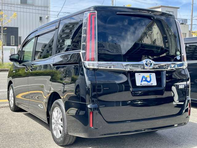 トヨタ ノア １．８ ハイブリッド Ｘ H30年 (近畿) 99