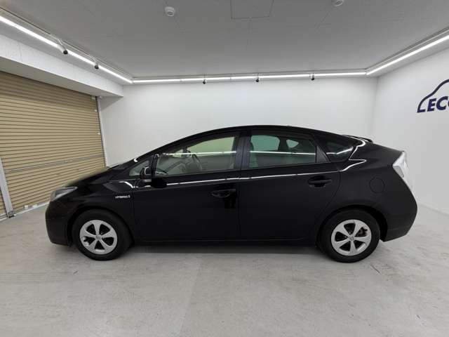 トヨタ プリウス １．８ Ｓ H24年 (近畿) 99