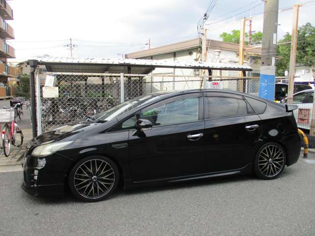 トヨタ プリウス １．８ Ｓ H21年 (近畿) 99