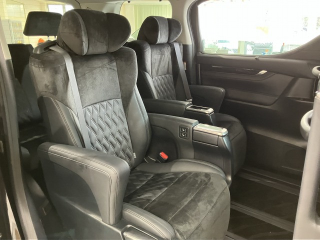 トヨタ ヴェルファイア ２．５ Ｚ Ｇエディション H28年 (近畿) 99