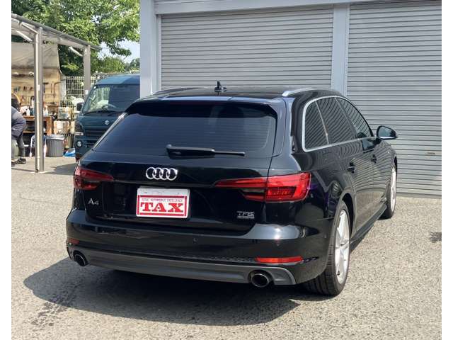 アウディ Ａ４　アバント ２．０ ＴＦＳＩ クワトロ スポーツ Ｓラインパッケージ ４ＷＤ H29年 (近畿) 99
