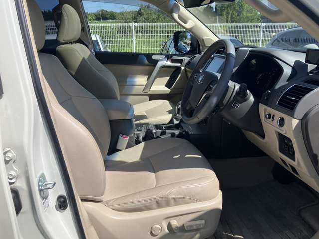 トヨタ ランドクルーザープラド ２．７ ＴＸ Ｌパッケージ ４ＷＤ H30年 (近畿) 99