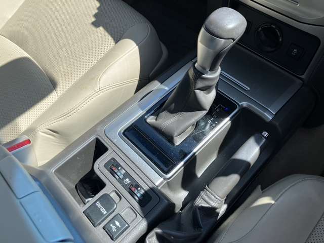 トヨタ ランドクルーザープラド ２．７ ＴＸ Ｌパッケージ ４ＷＤ H30年 (近畿) 99