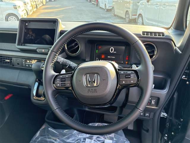 ホンダ Ｎ　ＢＯＸ カスタム ６６０ ターボ R8年 () 99