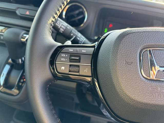 ホンダ Ｎ　ＢＯＸ カスタム ６６０ ターボ R8年 () 99