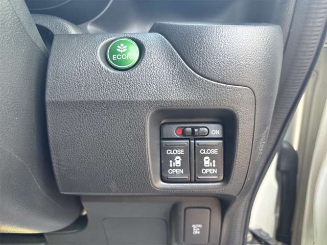 ホンダ Ｎ　ＢＯＸ ６６０ Ｇ ＳＳパッケージ H29年 () 99