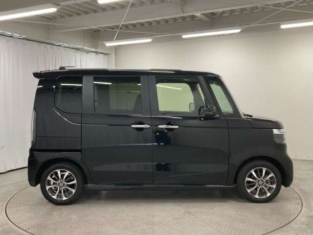 ホンダ Ｎ　ＢＯＸ カスタム ６６０ R7年 () 99