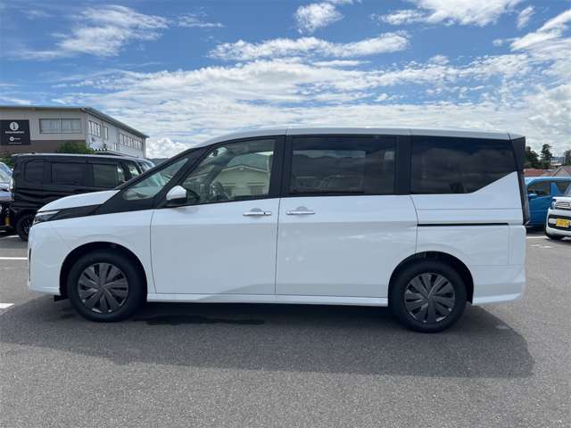 日産 セレナ ２．０ Ｘ R7年 () 99