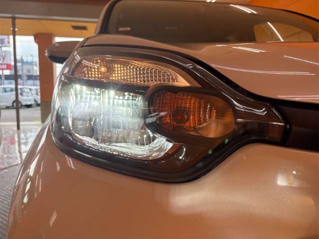 トヨタ シエンタ　ハイブリッド ハイブリッド １．５ Ｇ R8年 () 99