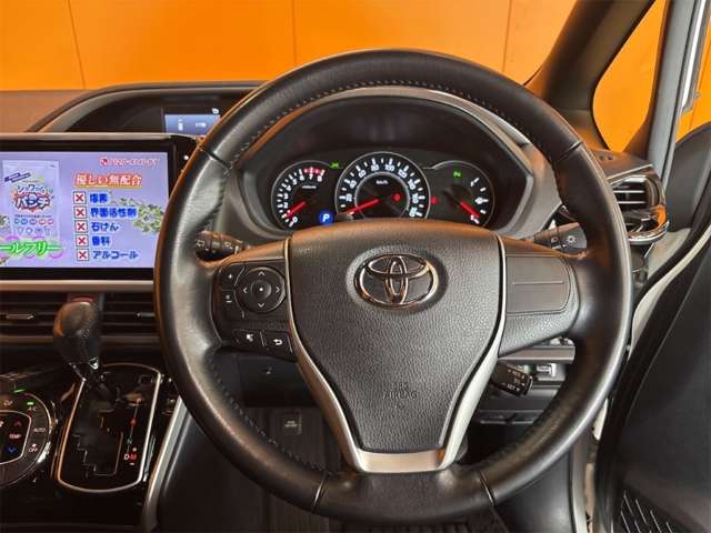 トヨタ ヴォクシー ２．０ ＺＳ 煌ＩＩＩ R3年 () 99