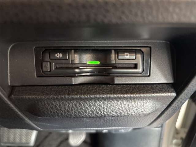 トヨタ ヴォクシー ２．０ ＺＳ 煌ＩＩＩ R3年 () 99