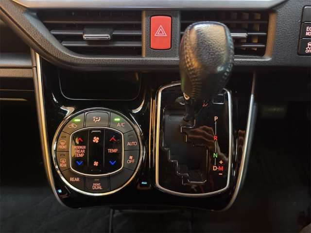 トヨタ ヴォクシー ２．０ ＺＳ 煌ＩＩＩ R3年 () 99