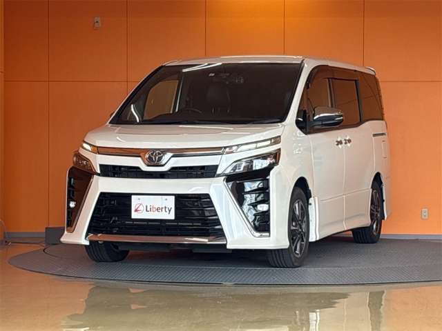 トヨタ ヴォクシー ２．０ ＺＳ 煌ＩＩＩ R3年 () 99