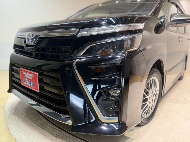 トヨタ ヴォクシー １．８ ハイブリッド ＺＳ 煌ＩＩＩ R3年 (中国) 99